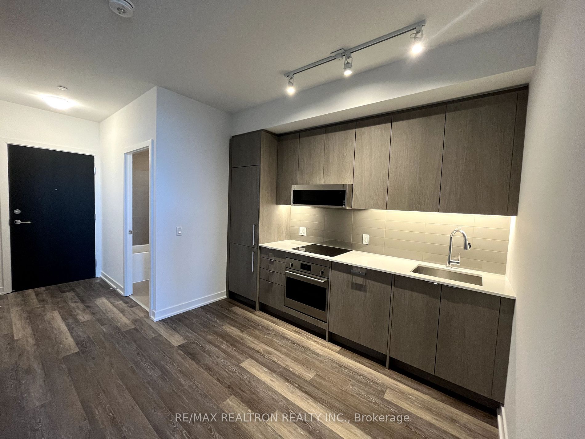 250 Lawrence Avenue W #701