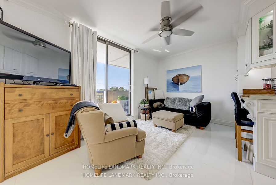 1201 Steeles Ave W, #402