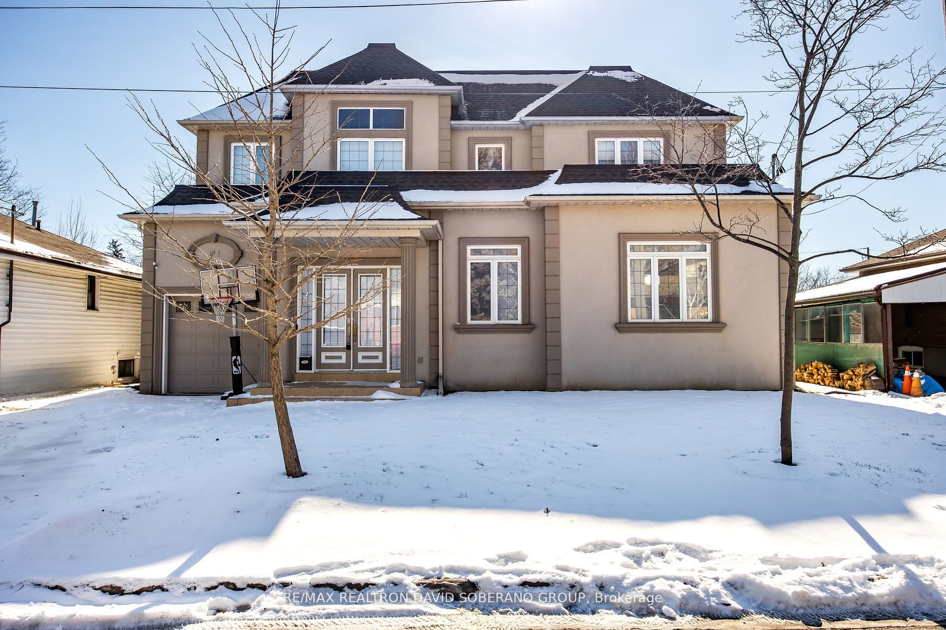 61 Verwood Ave