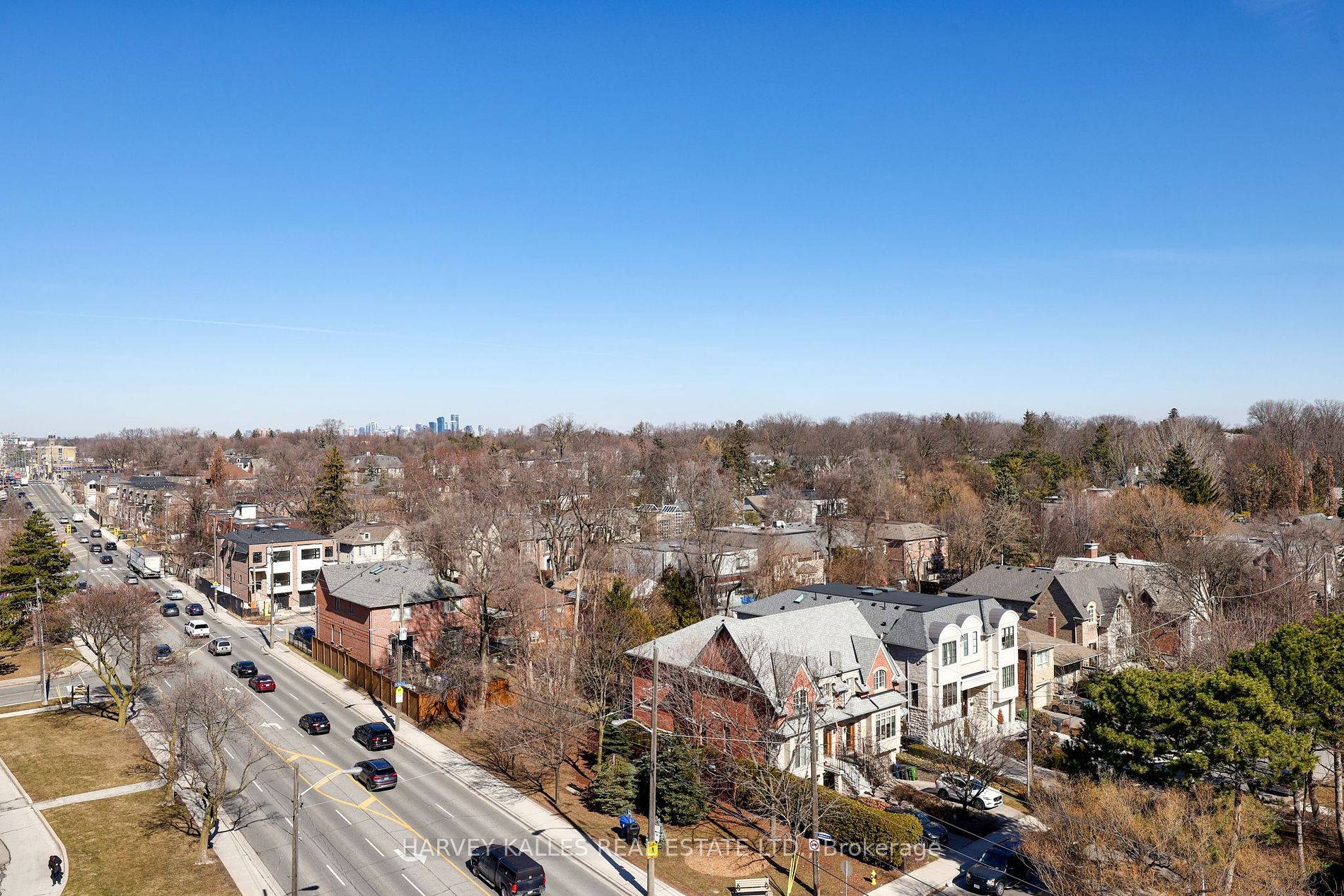 2600 Bathurst Street, #801