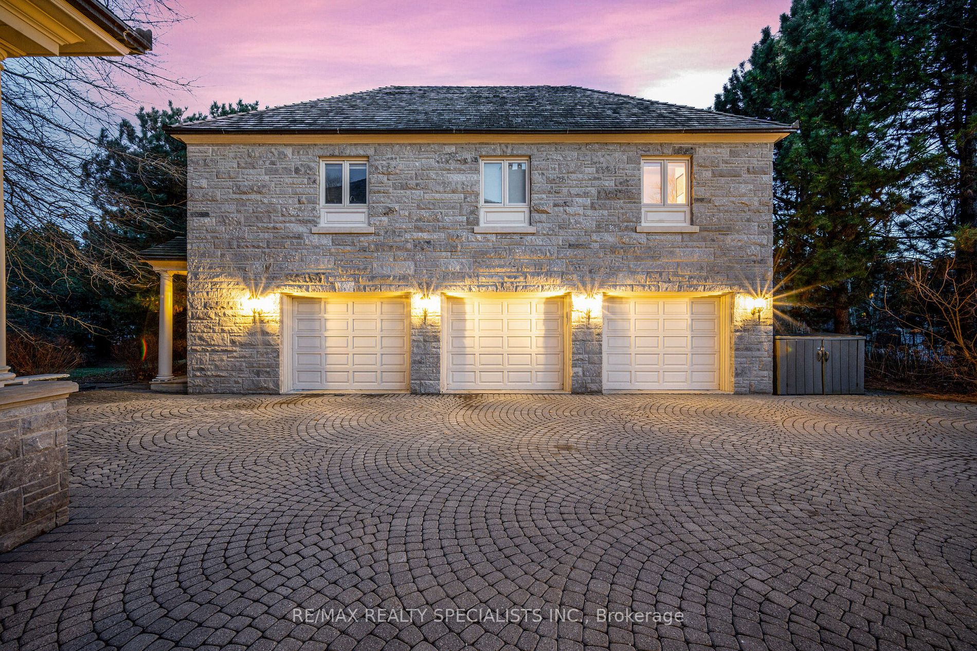11 High Point Road