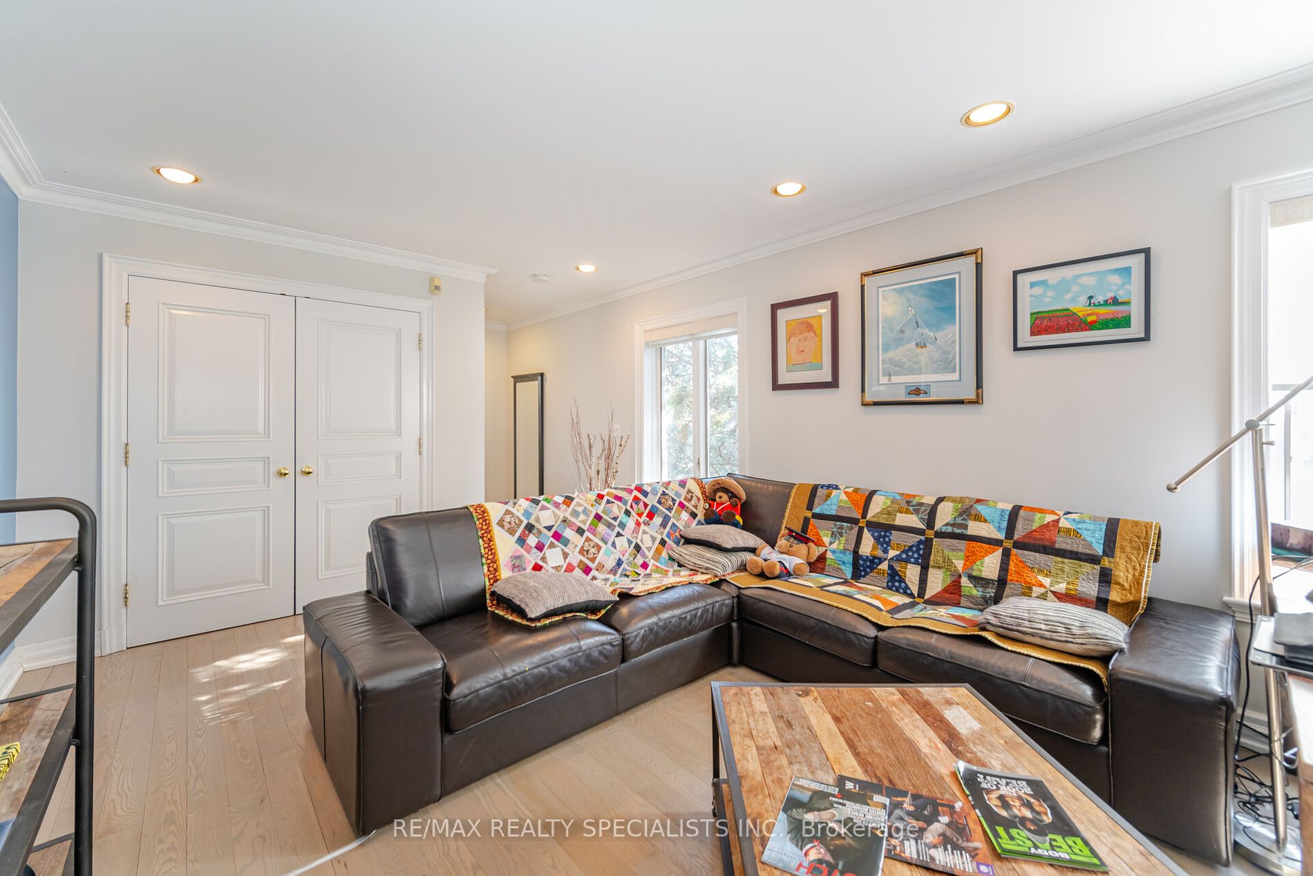 11 High Point Road