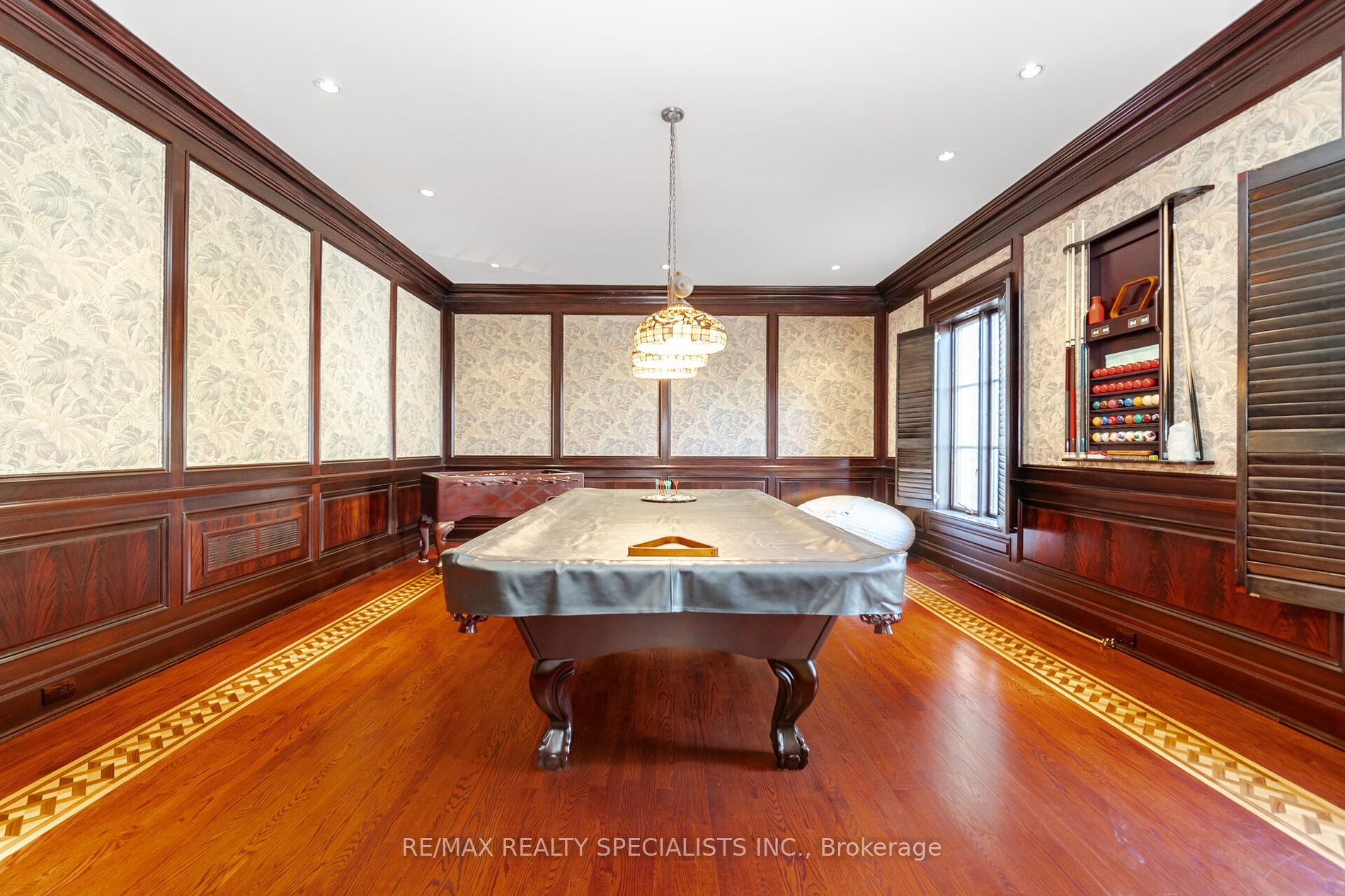 11 High Point Road