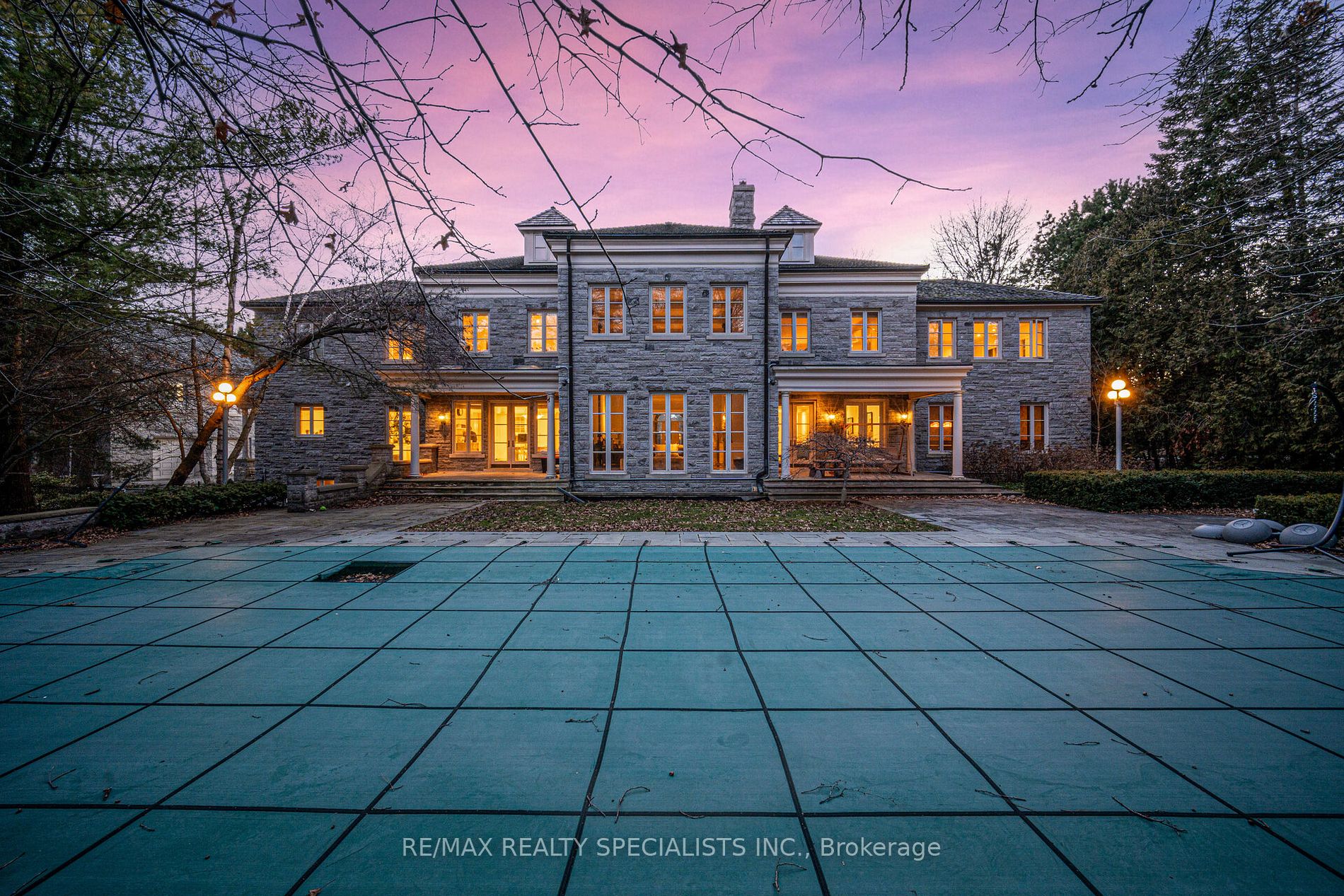 11 High Point Road