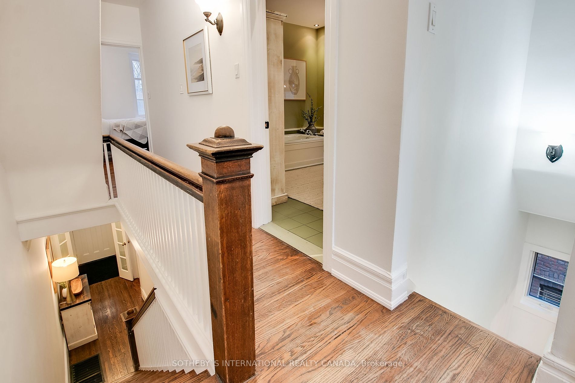 35 Aberdeen Ave