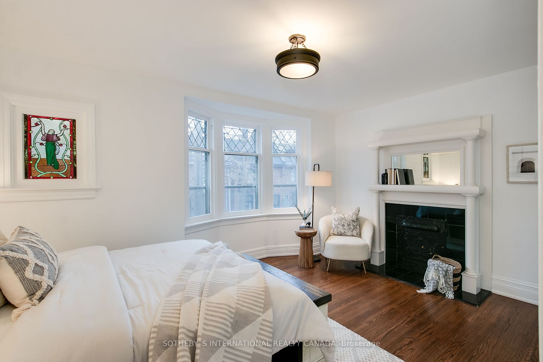 35 Aberdeen Ave