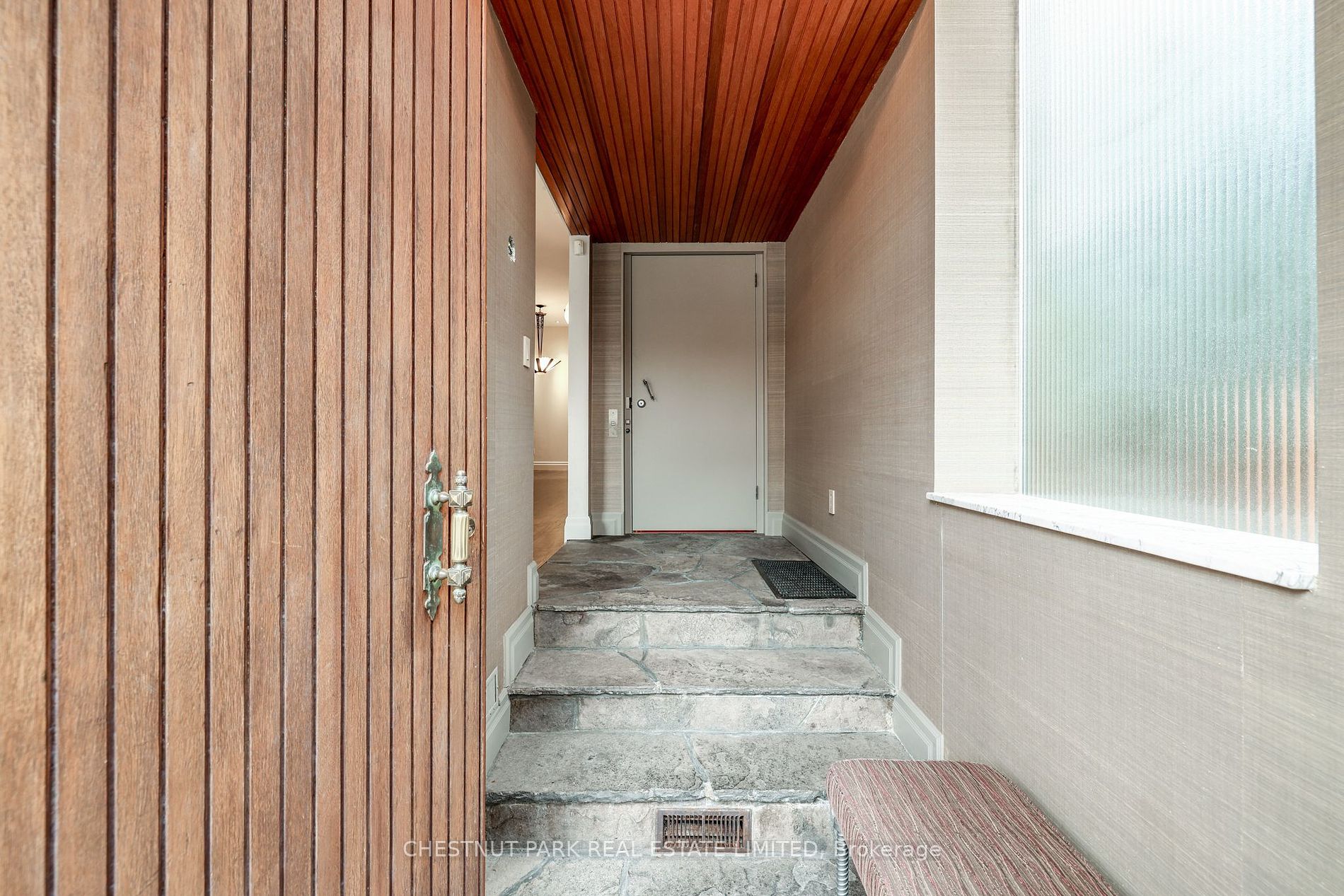 64 Admiral Road