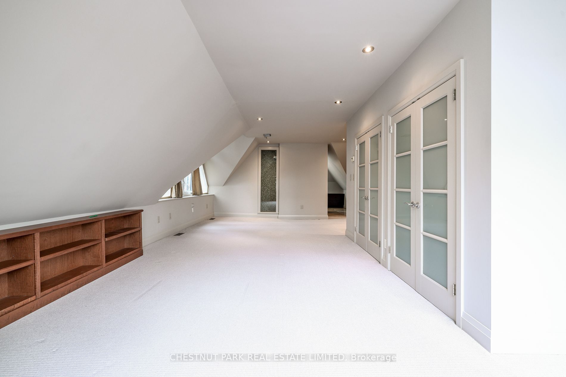 64 Admiral Road
