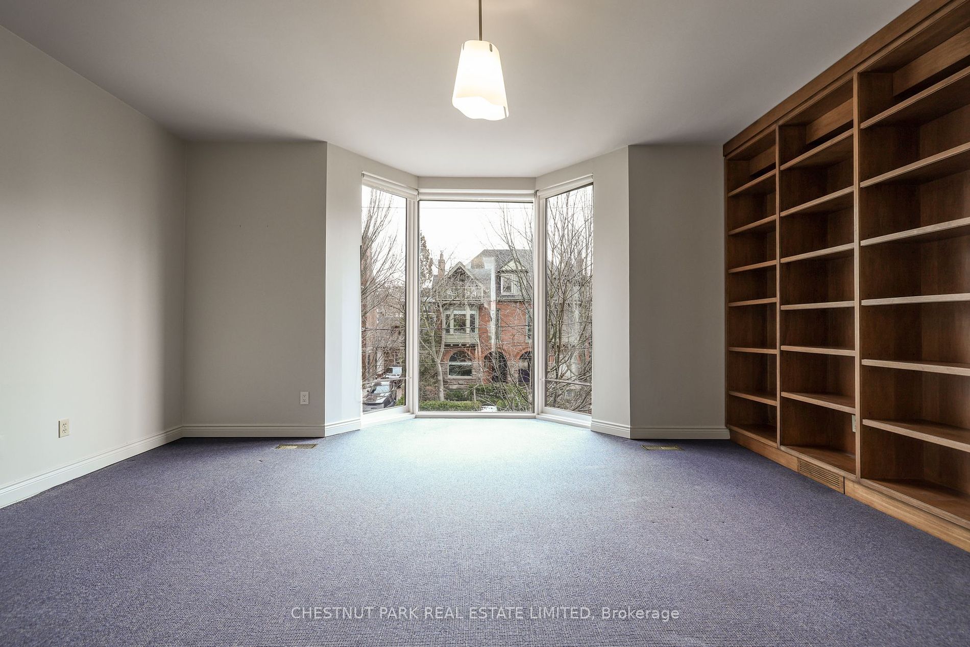 64 Admiral Road