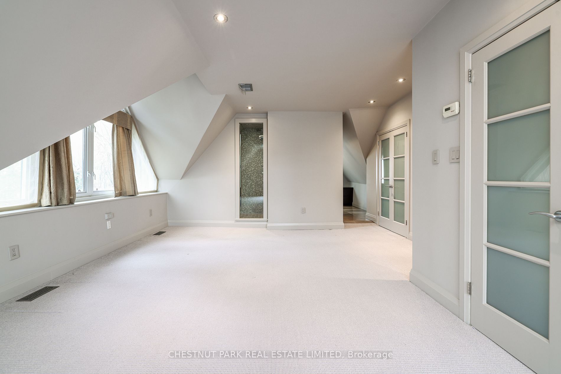 64 Admiral Road