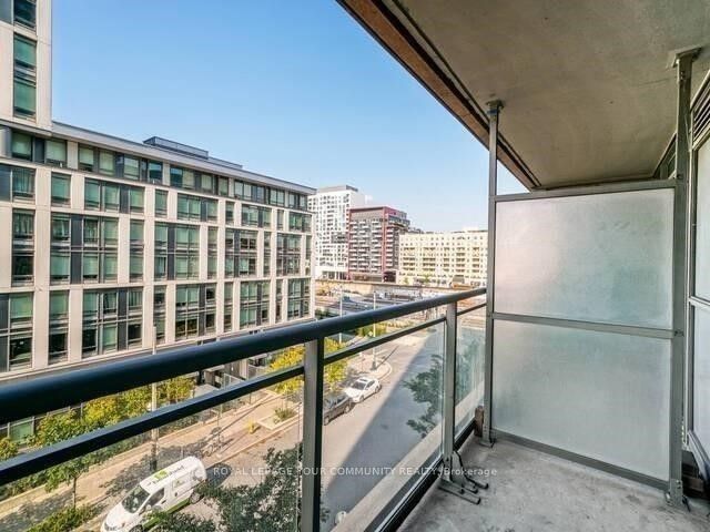 151 Dan Leckie Way, #509