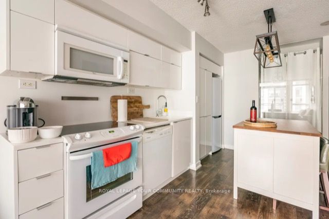 151 Dan Leckie Way, #509