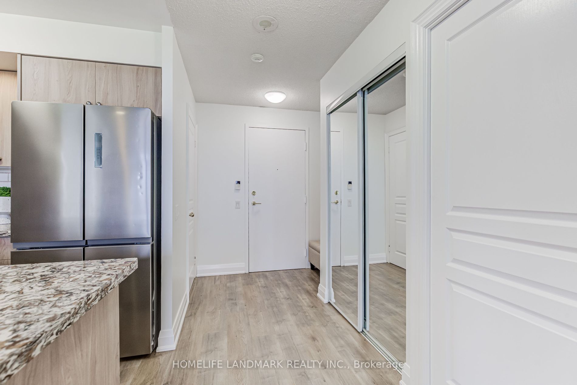 10 Northtown Way N, #1411