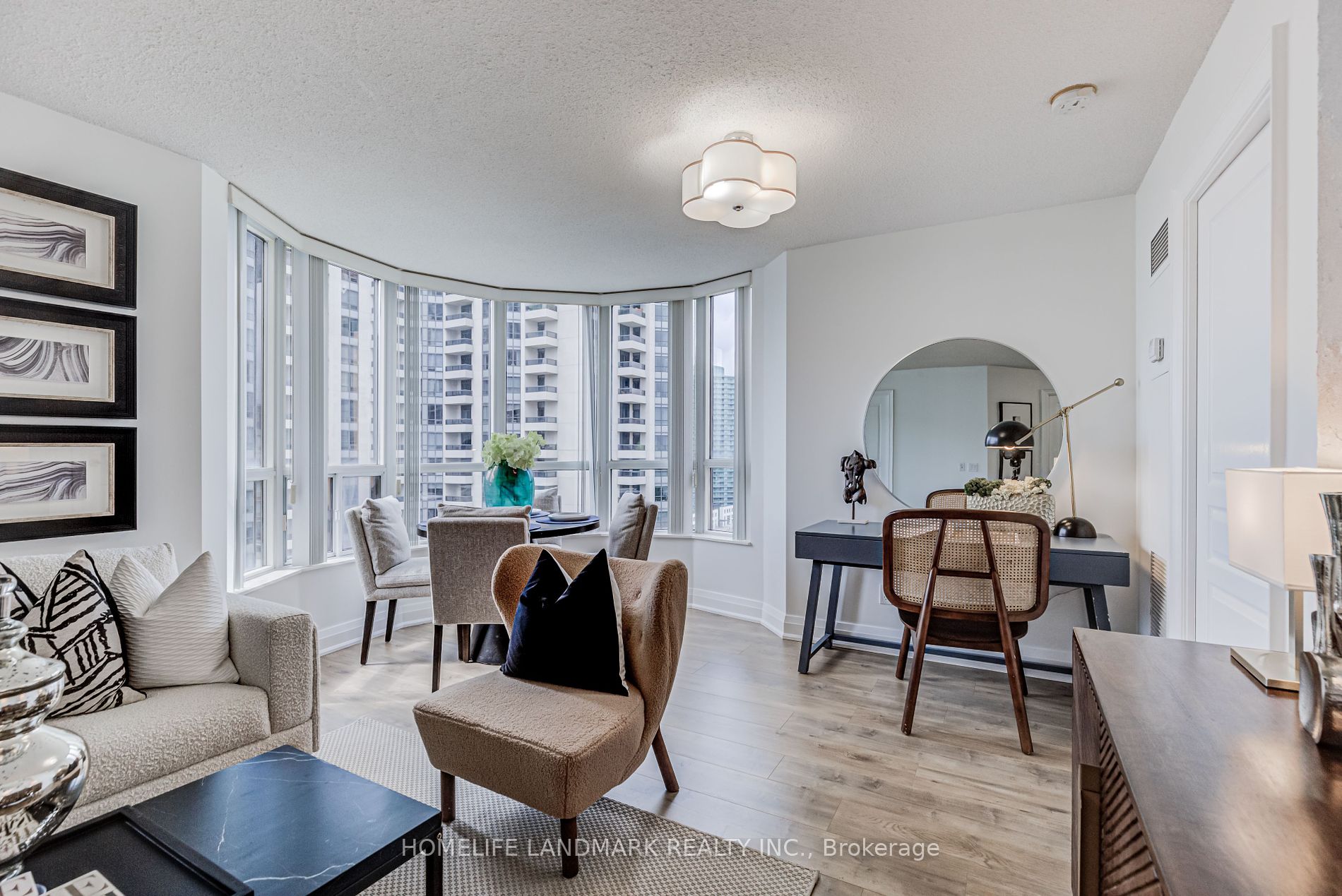 10 Northtown Way N, #1411