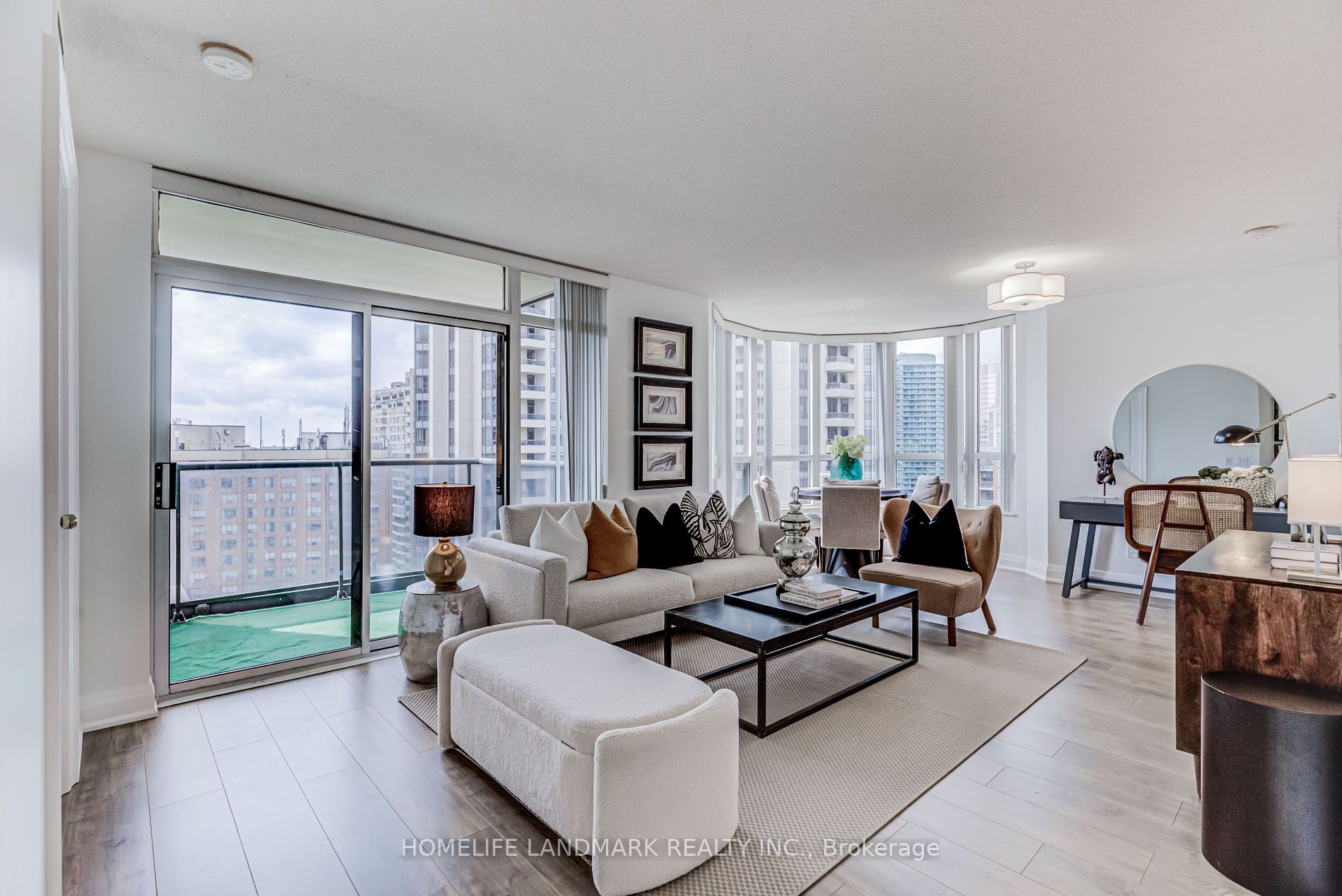 10 Northtown Way N, #1411