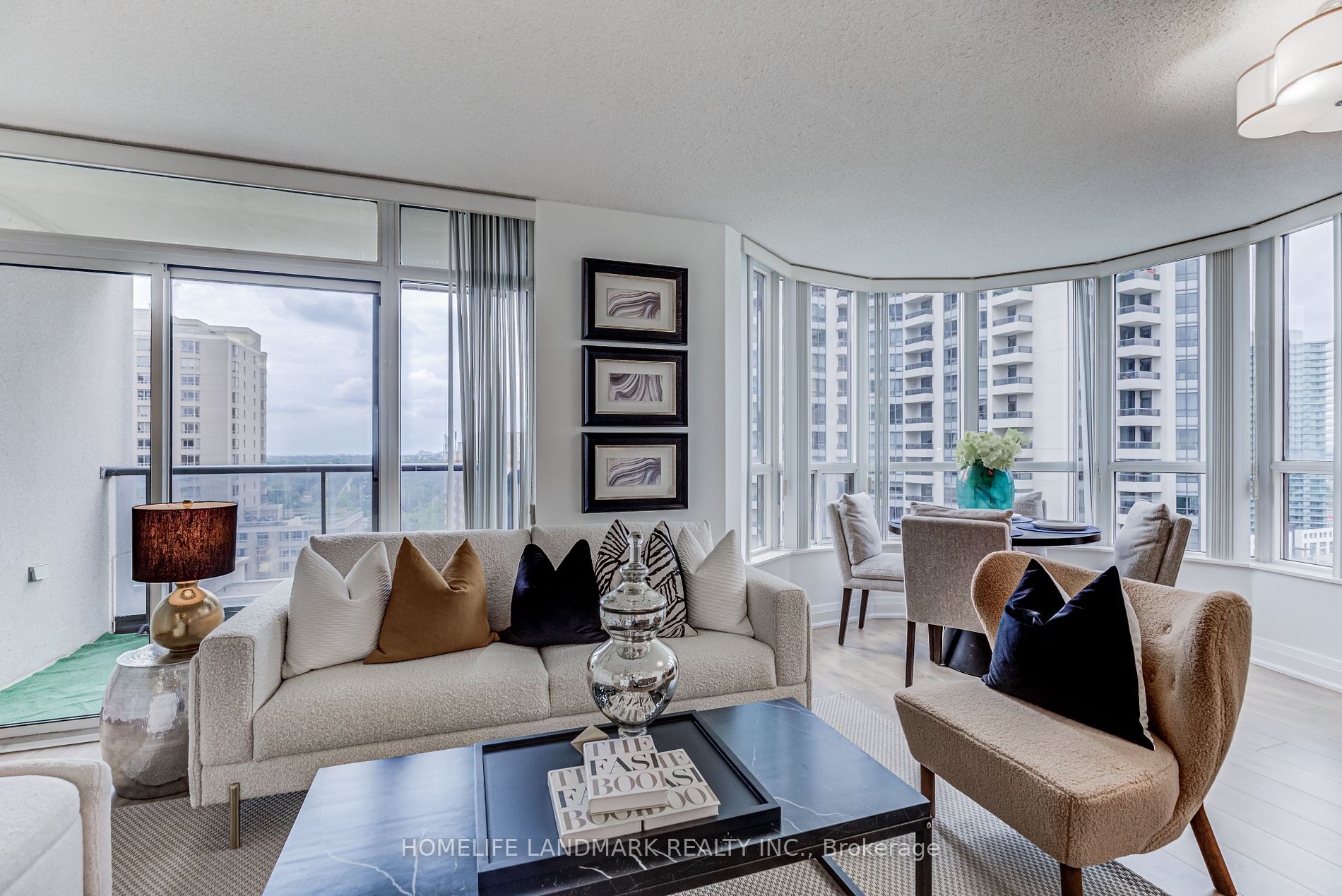 10 Northtown Way N, #1411