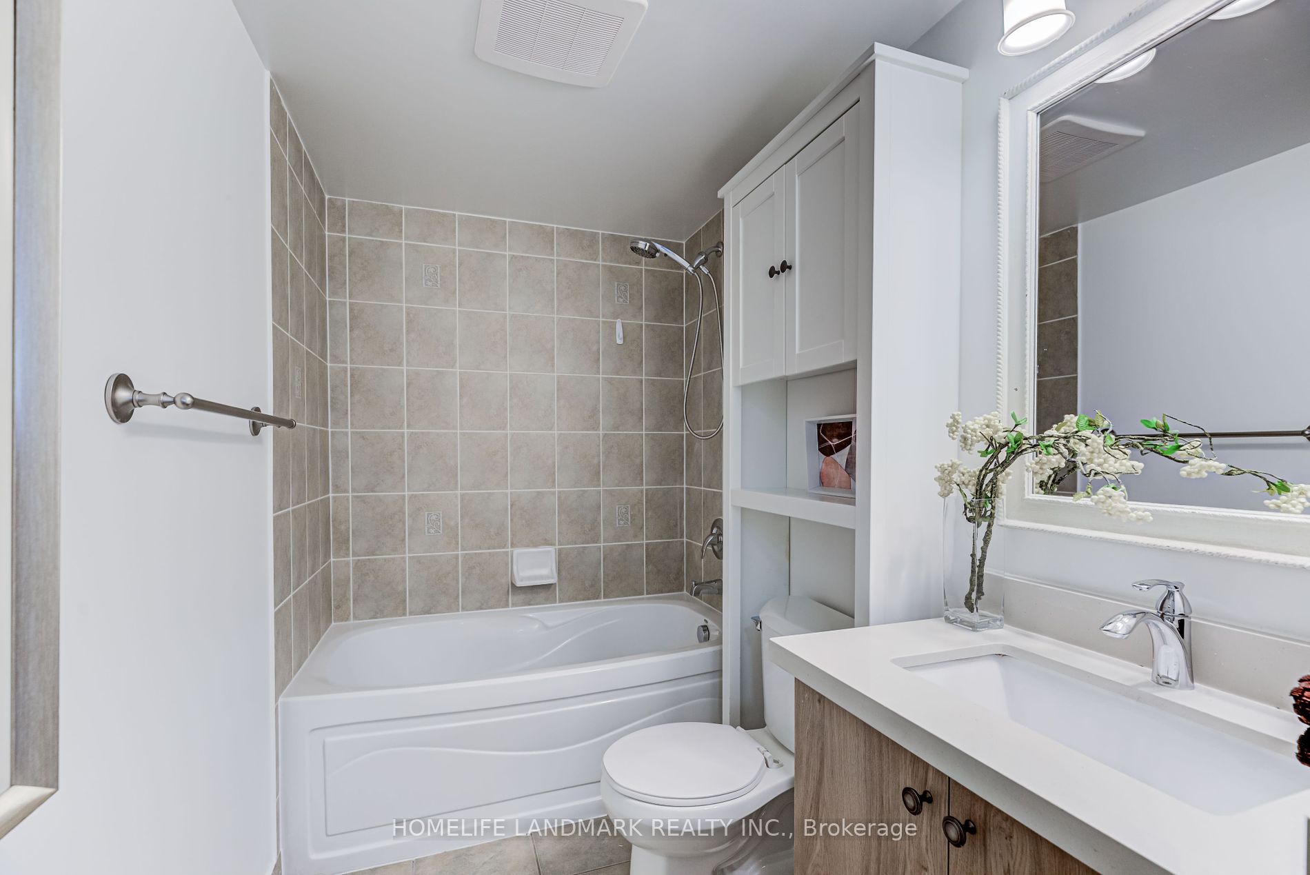 10 Northtown Way N, #1411