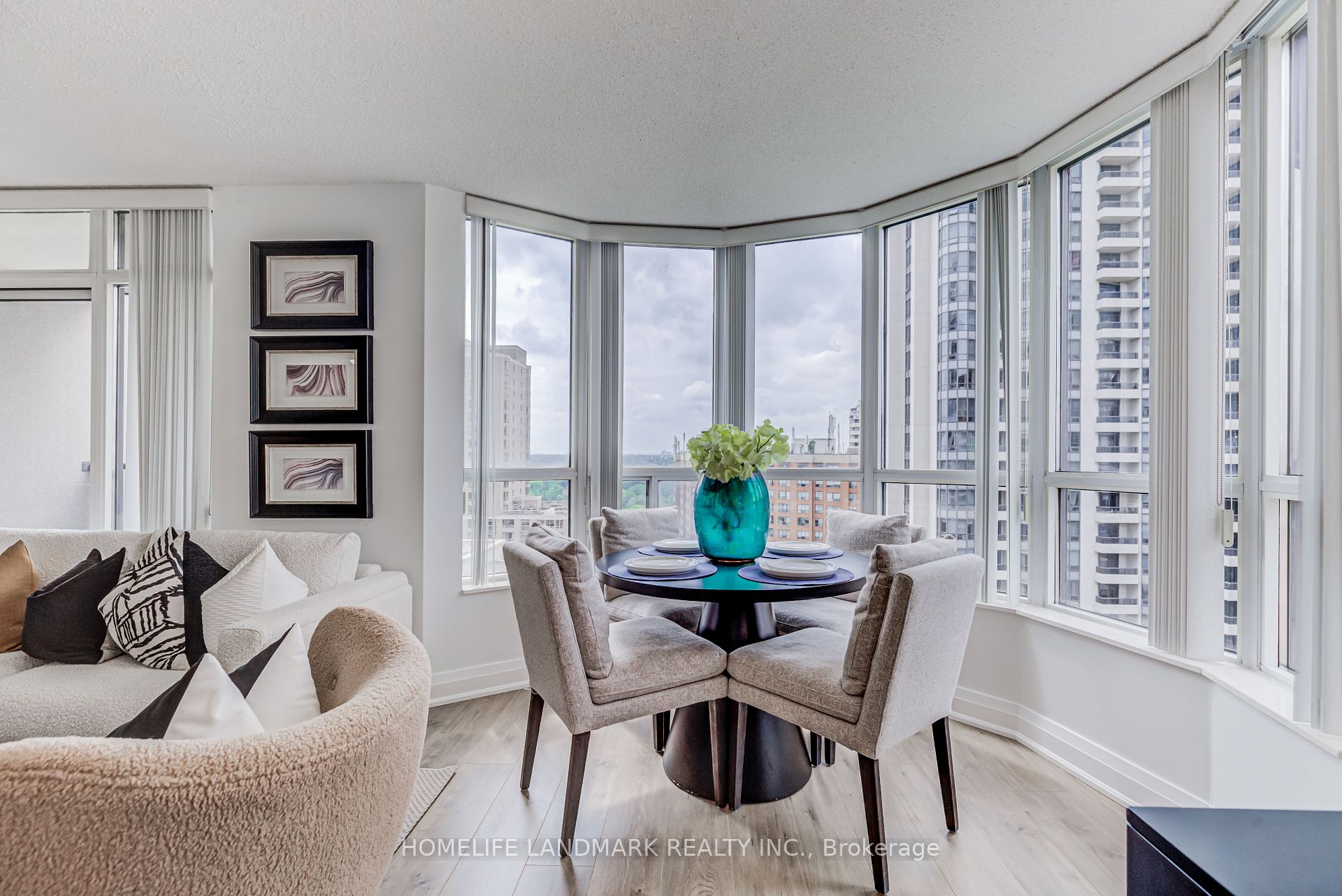 10 Northtown Way N, #1411
