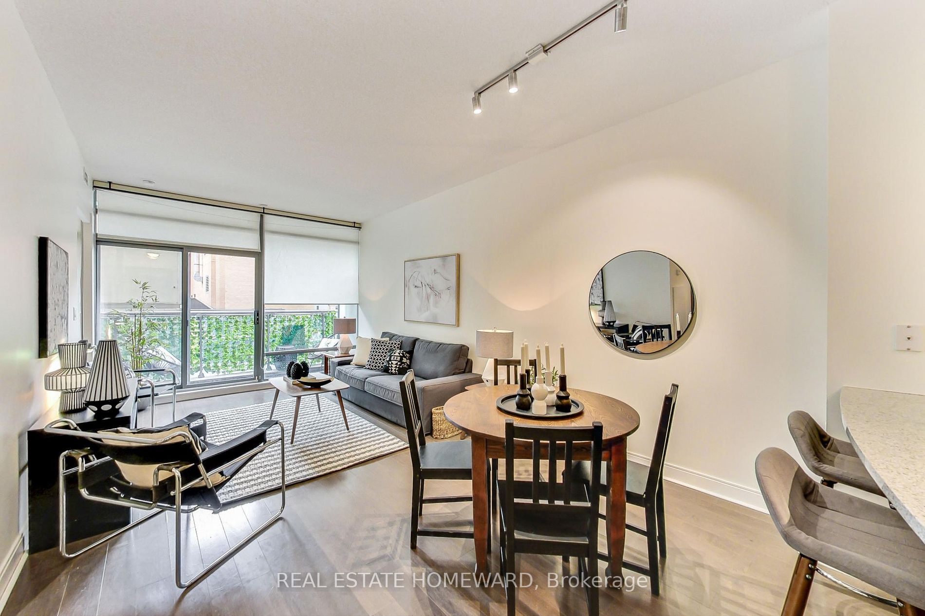 21 Scollard Street #103
