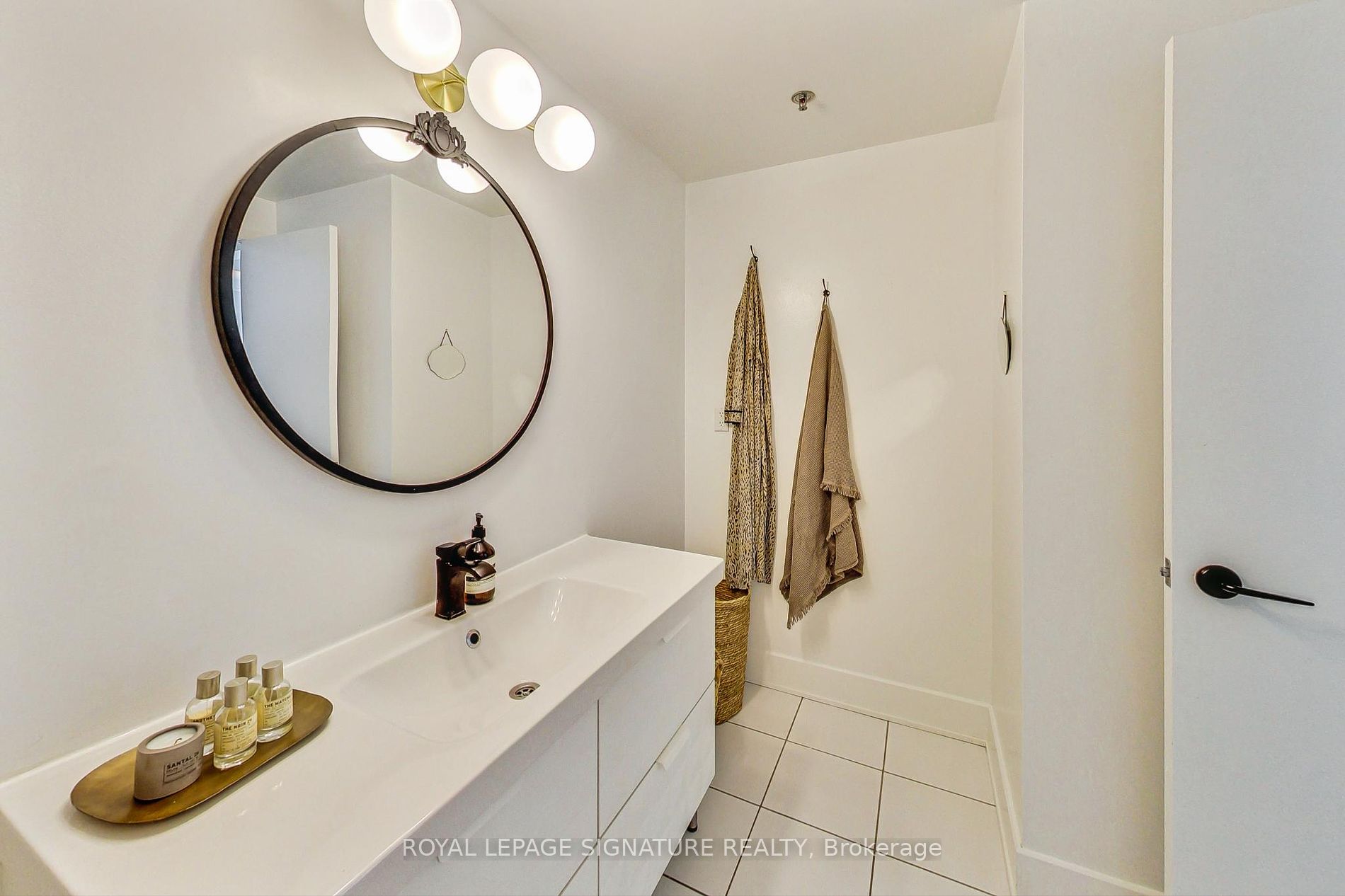 183 Dovercourt Rd, #Ph5