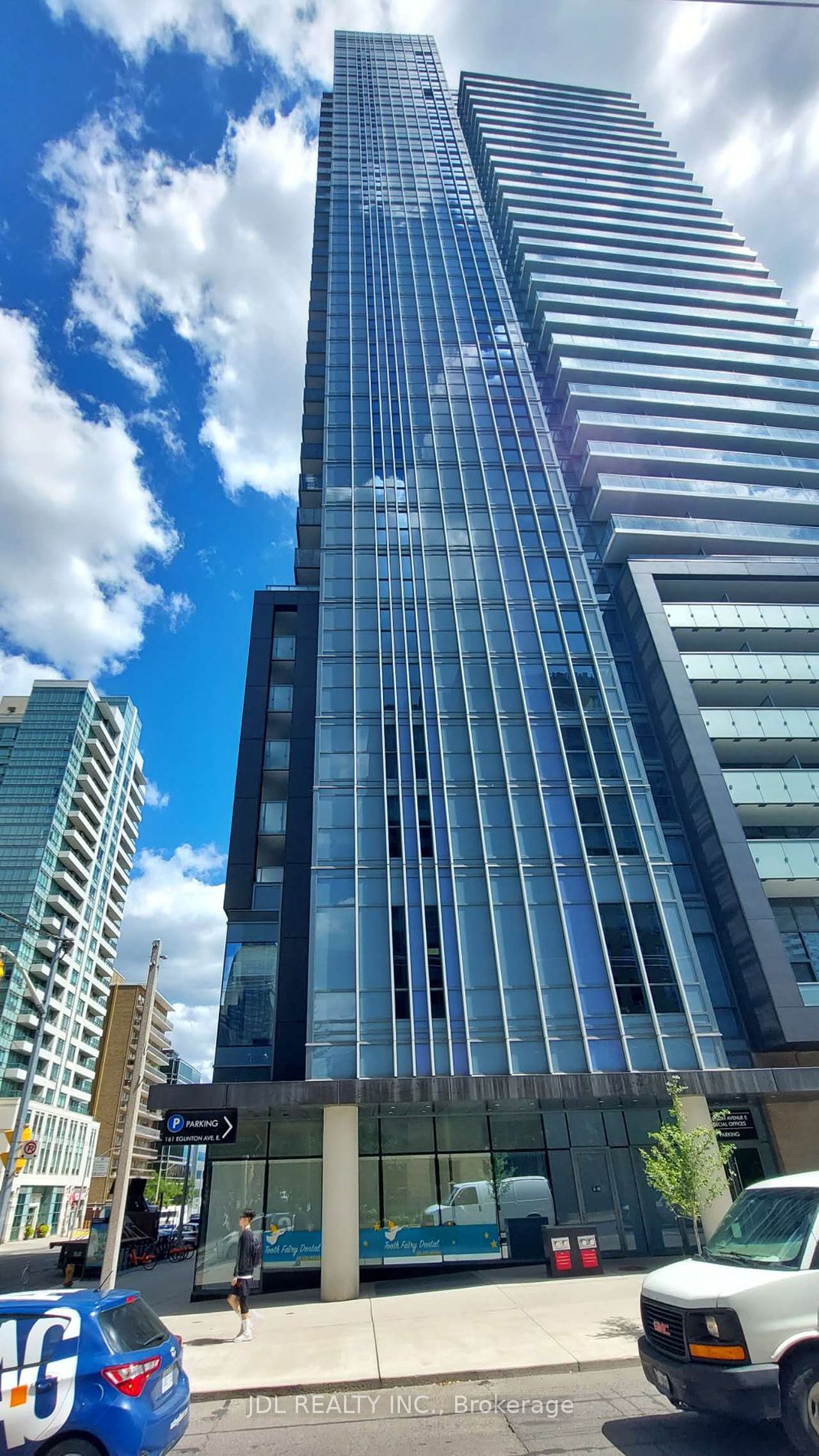 165 Eglinton Ave E, #210