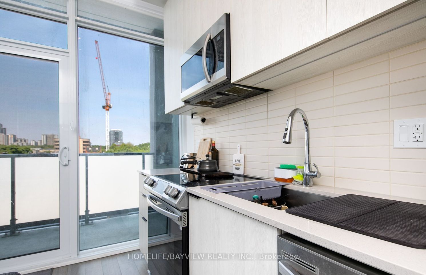50 Power St, #423