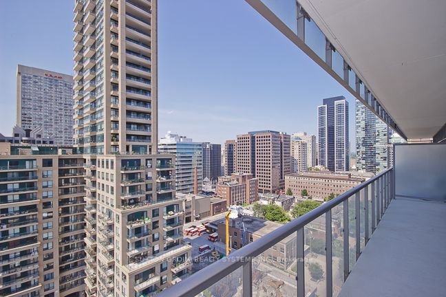 33 Charles Street E, #1609