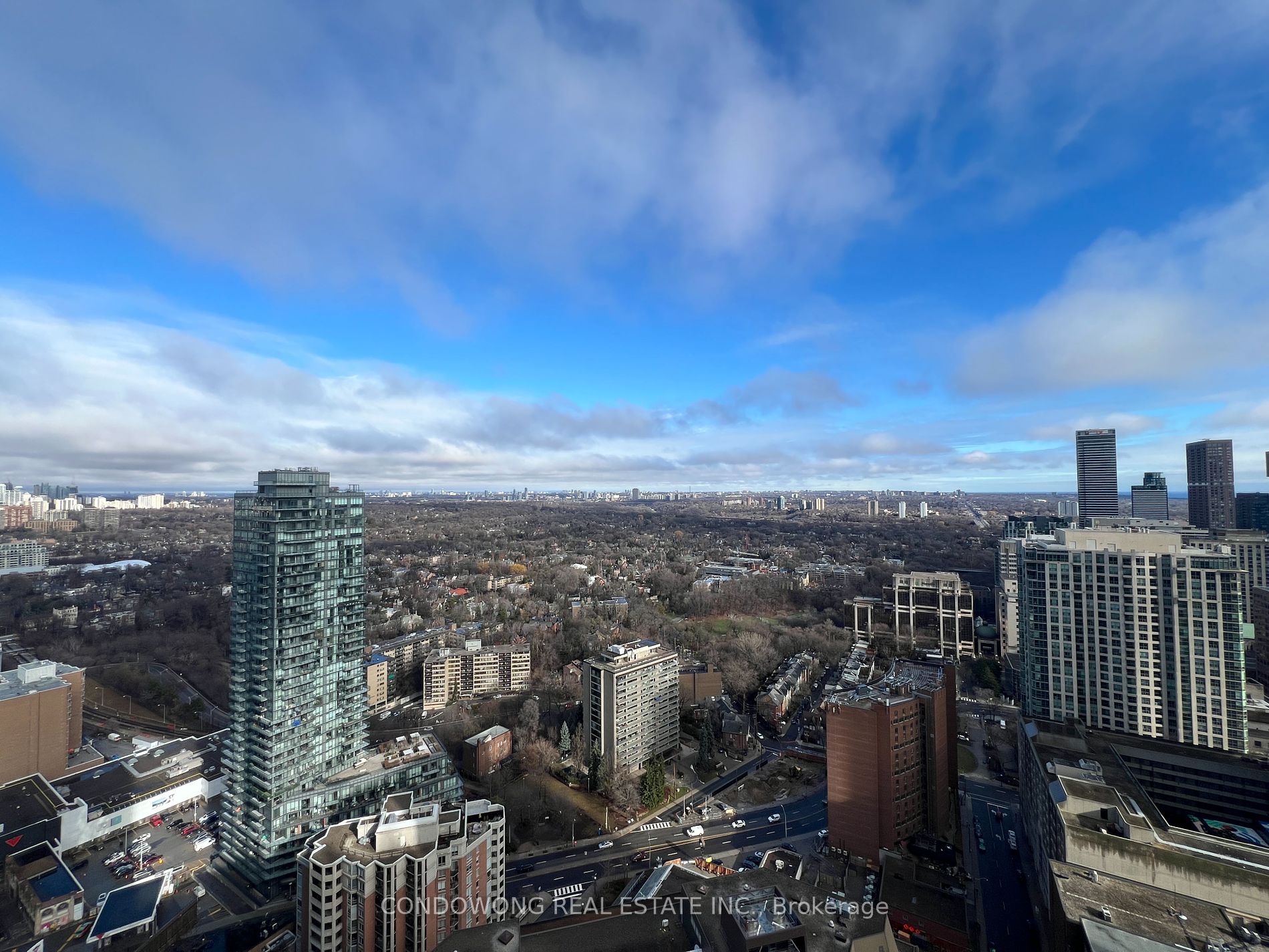 8 Cumberland Street, #3707