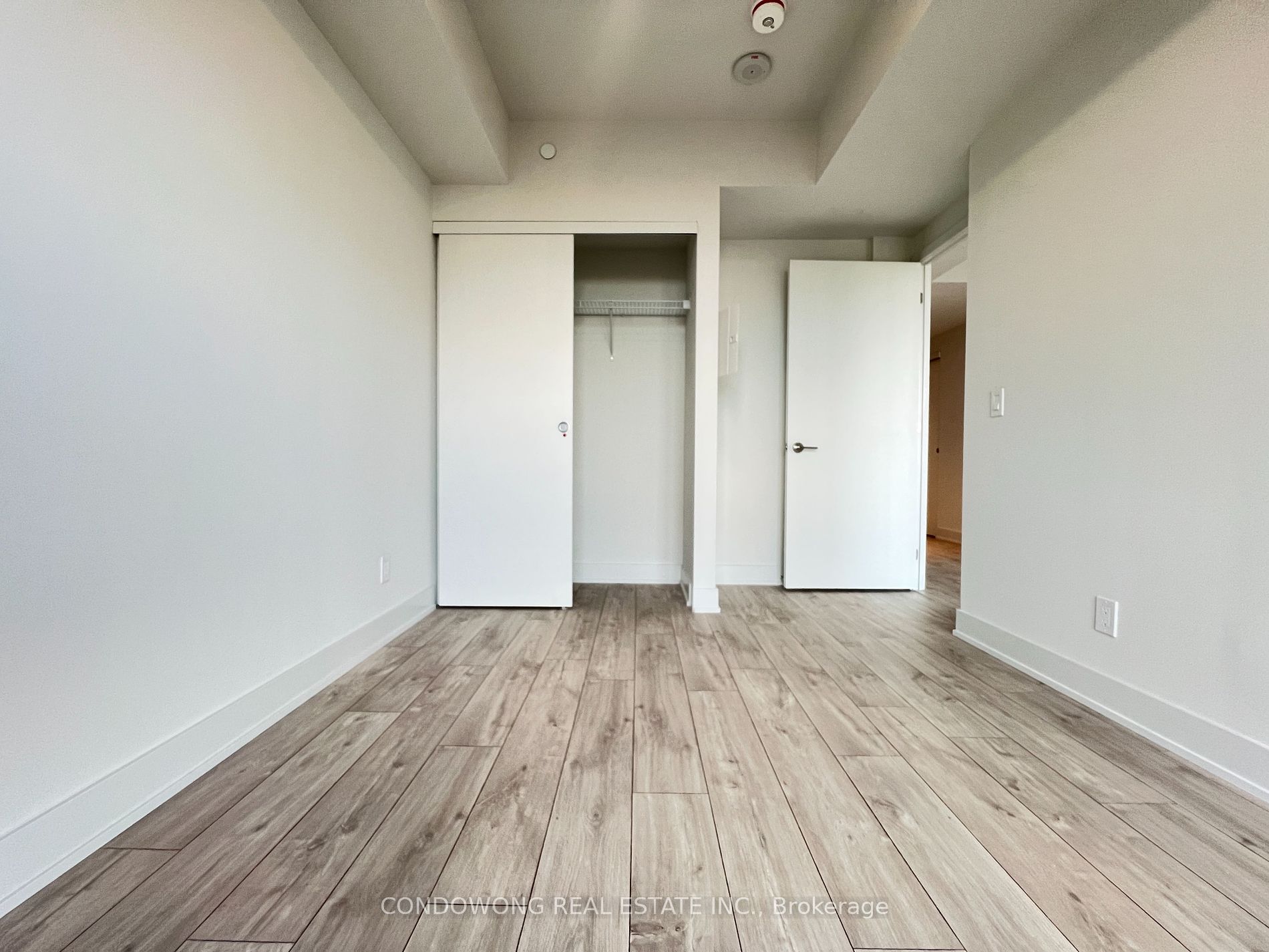 8 Cumberland Street, #3707