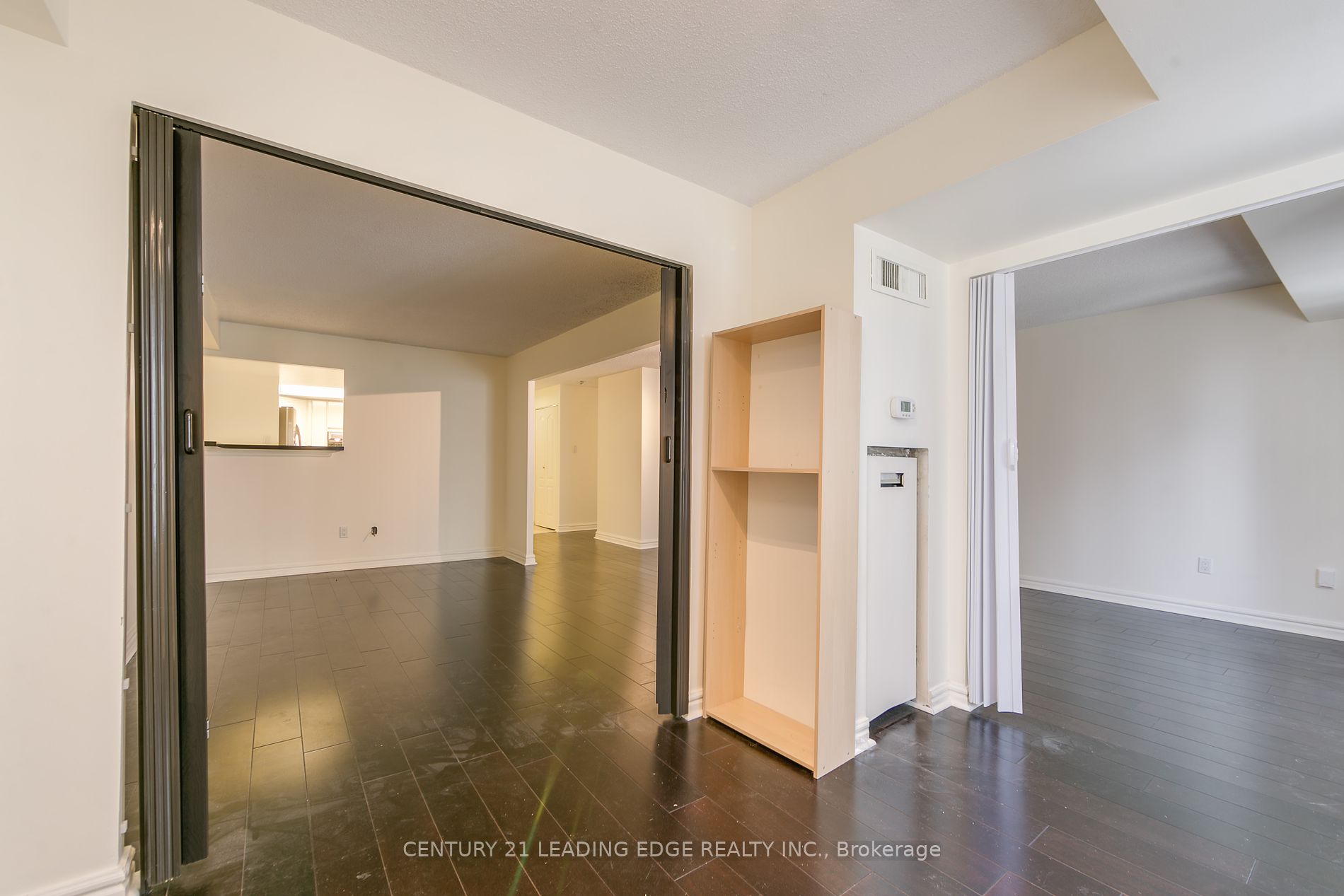 33 University Ave, #1508