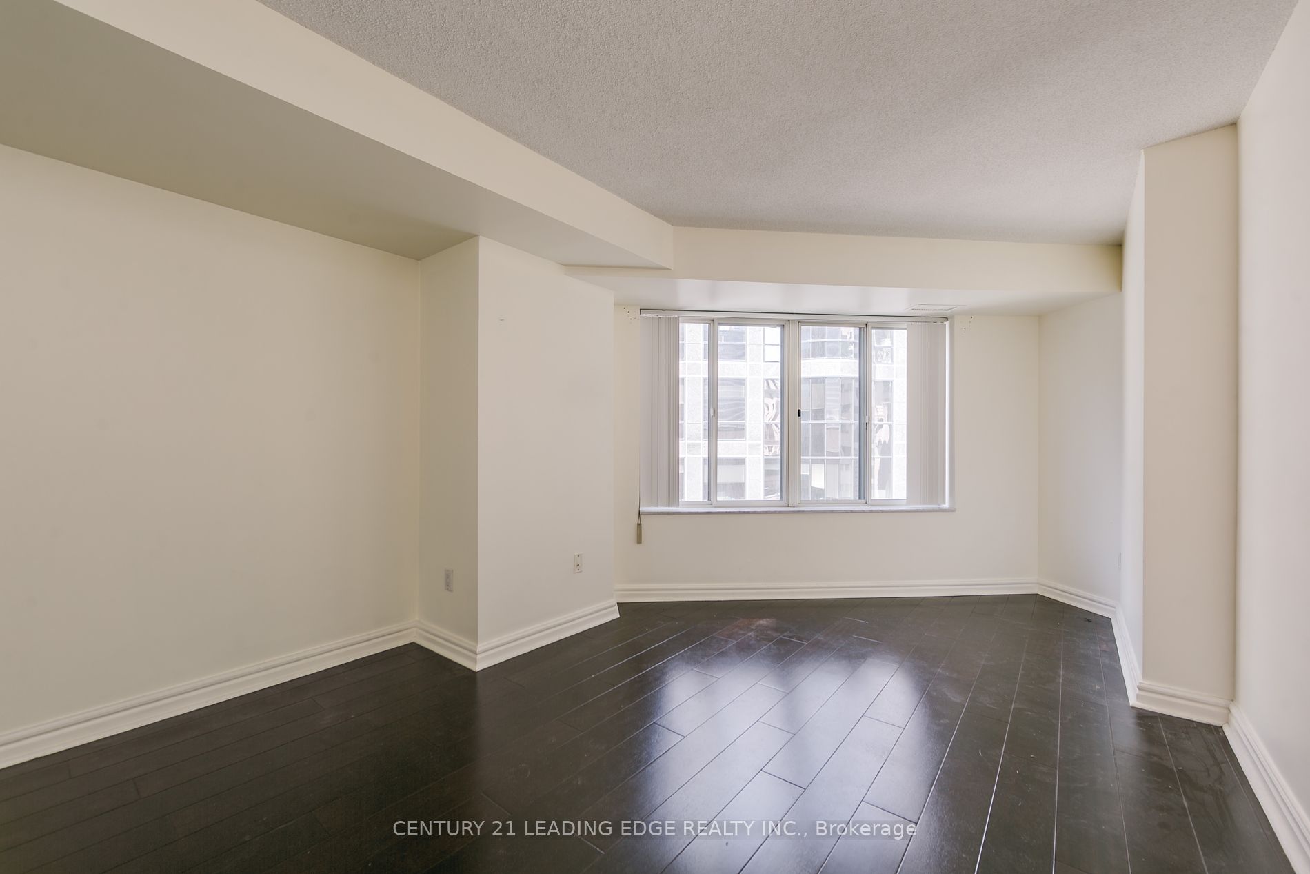 33 University Ave, #1508