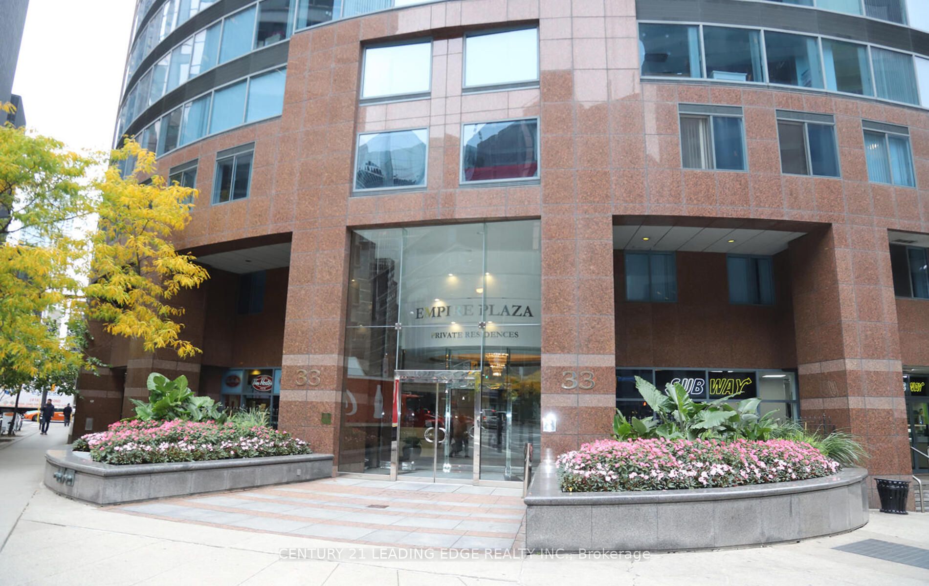 33 University Ave, #1508