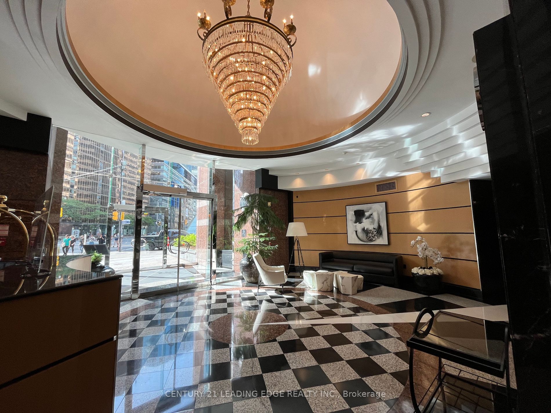 33 University Ave, #1508