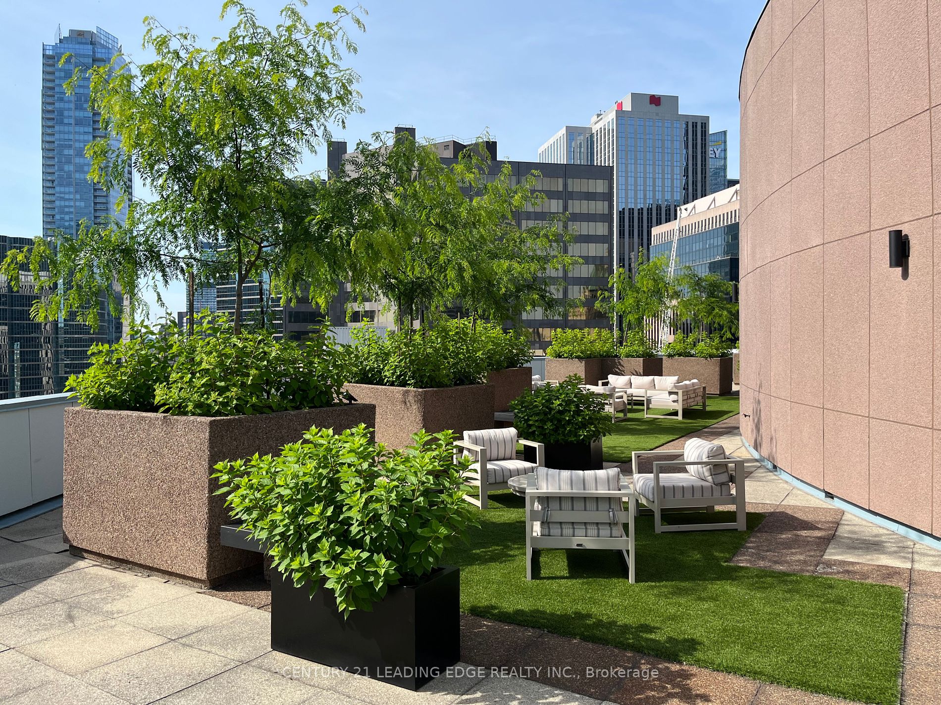 33 University Ave, #1508