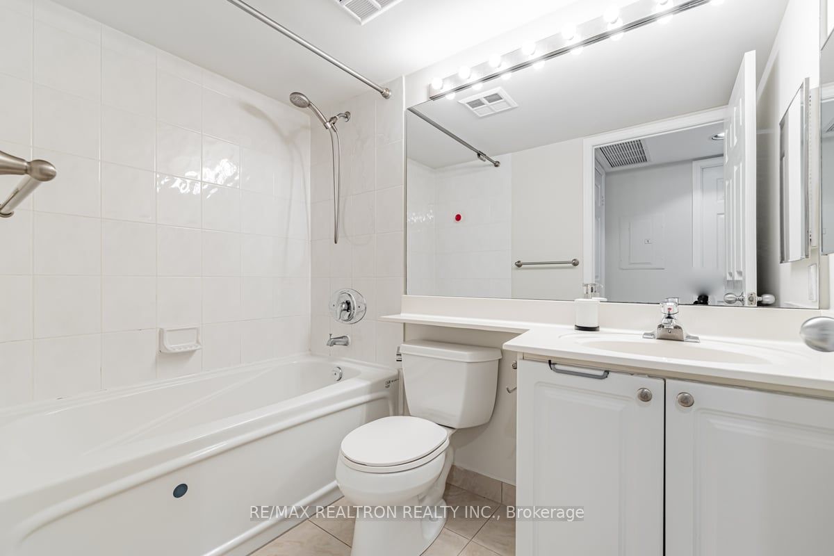 30 Harrison Garden Boulevard, #2509