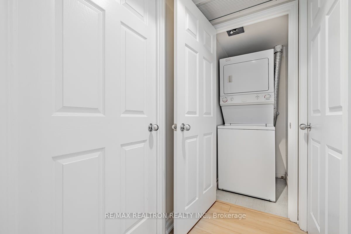 30 Harrison Garden Boulevard, #2509