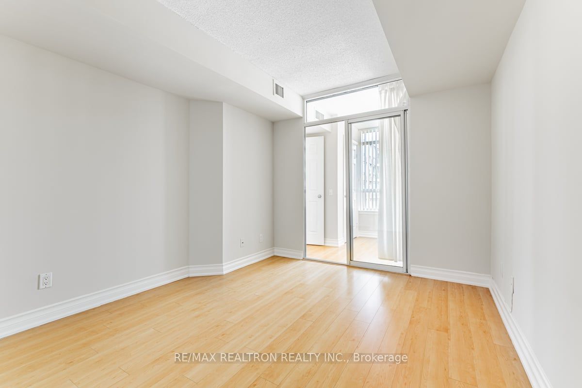 30 Harrison Garden Boulevard, #2509