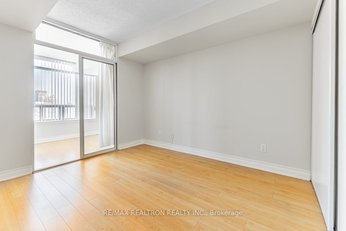 30 Harrison Garden Boulevard, #2509