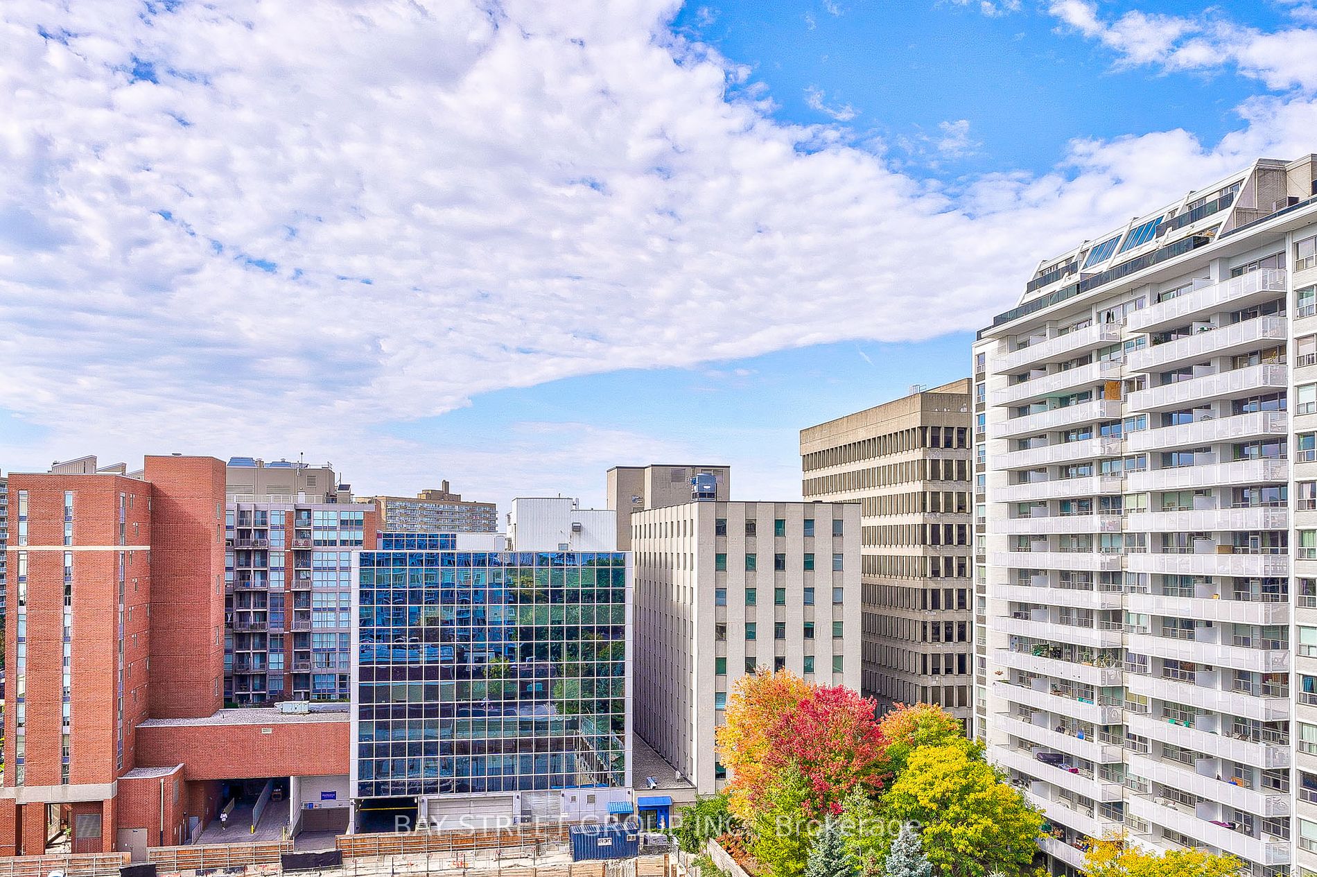 68 Merton Street, #909