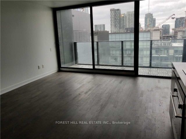 629 King St W, #1110