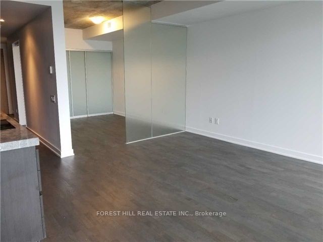 629 King St W, #1110