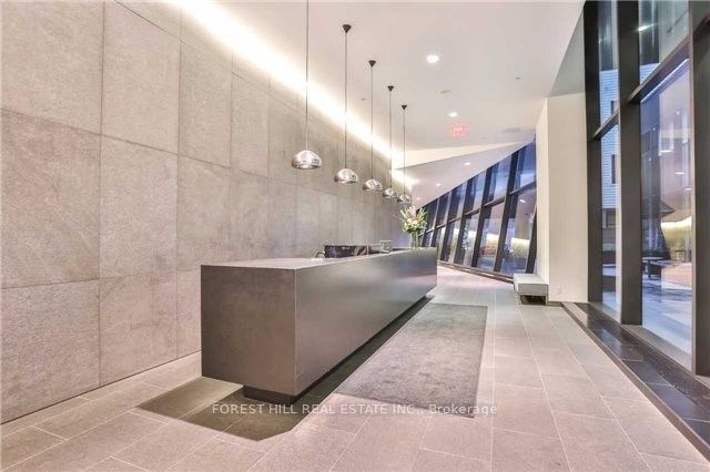 629 King St W, #1110