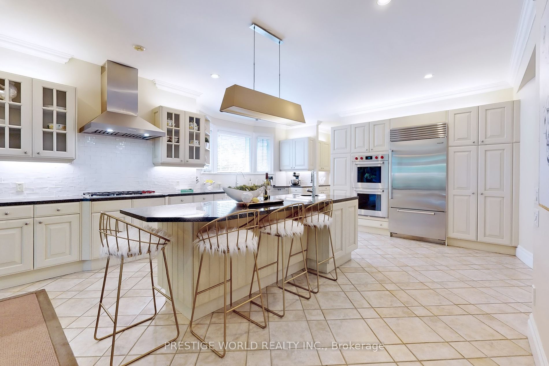 37 Rollscourt Drive