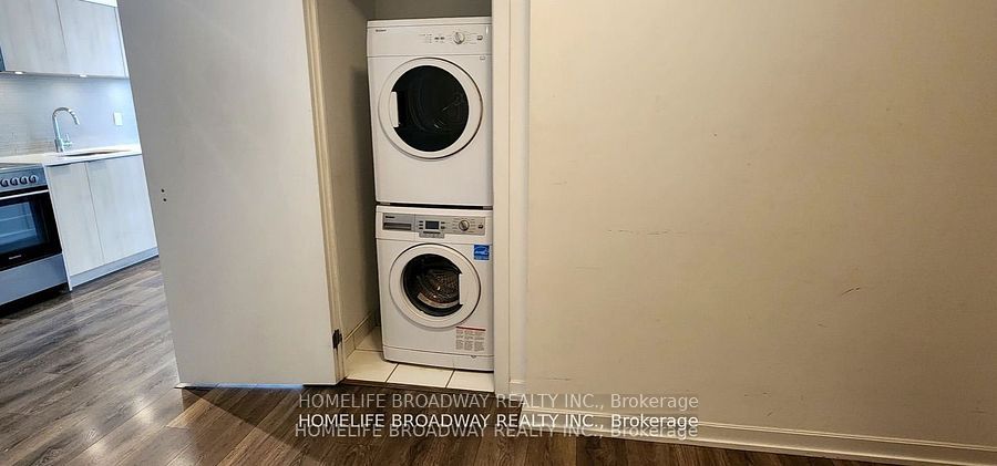 50 Forest Manor Rd, #2101