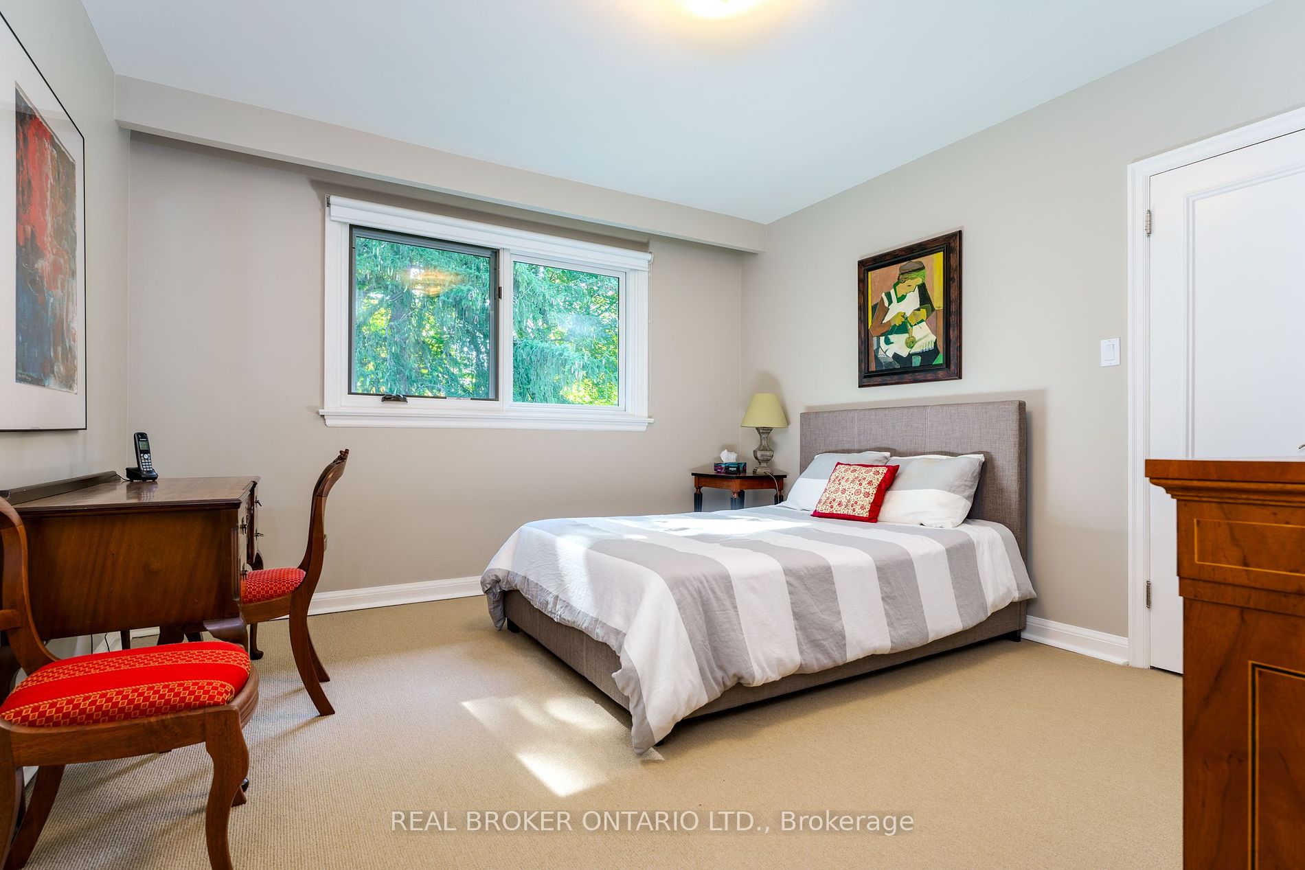21 Sunnydene Crescent