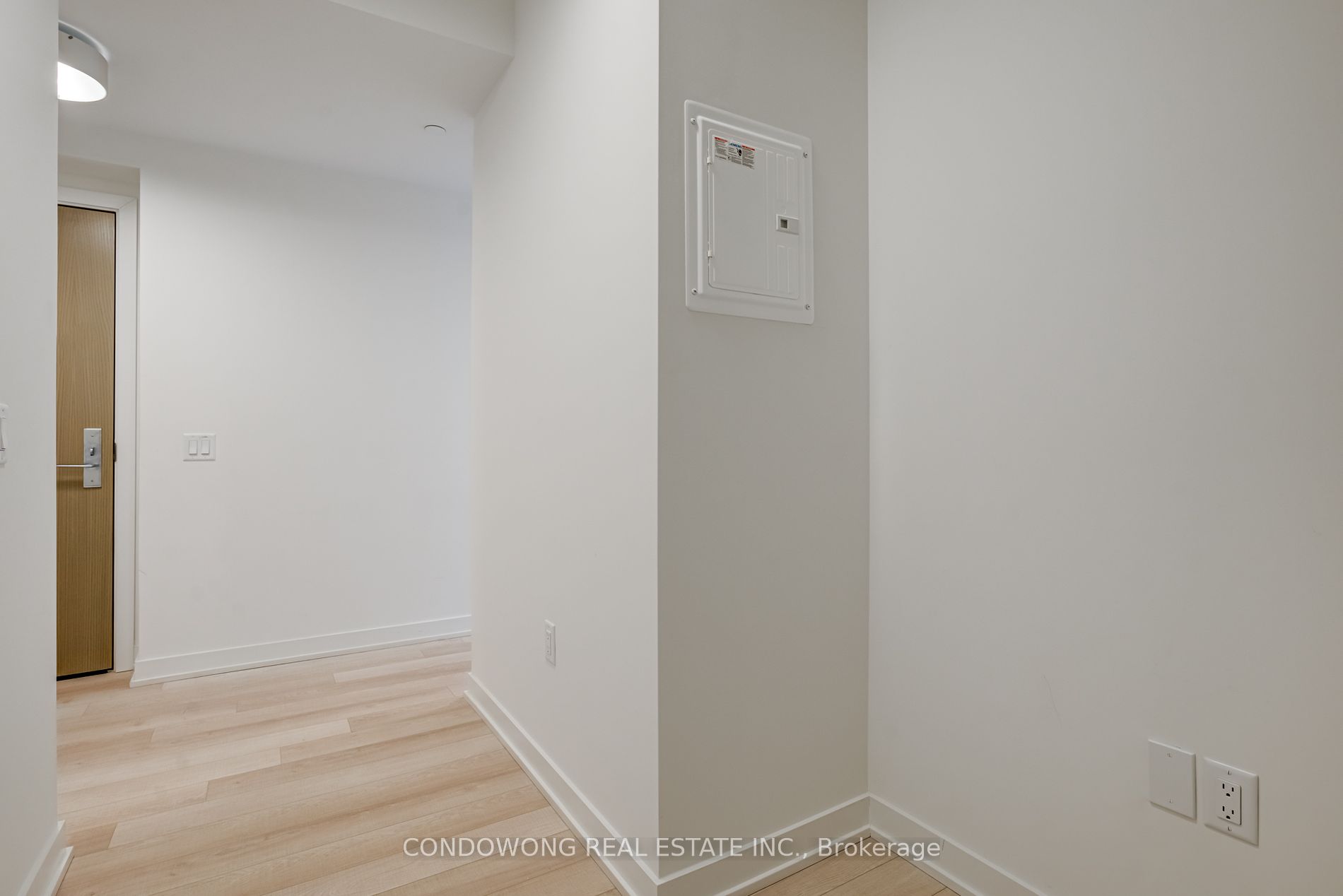 357 King Street W, #2005