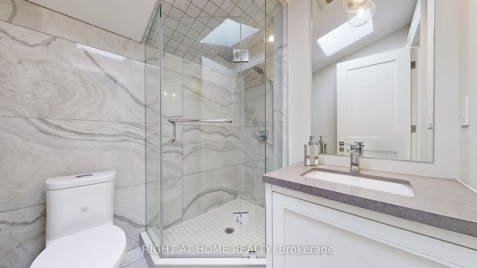 100 Parklea Dr