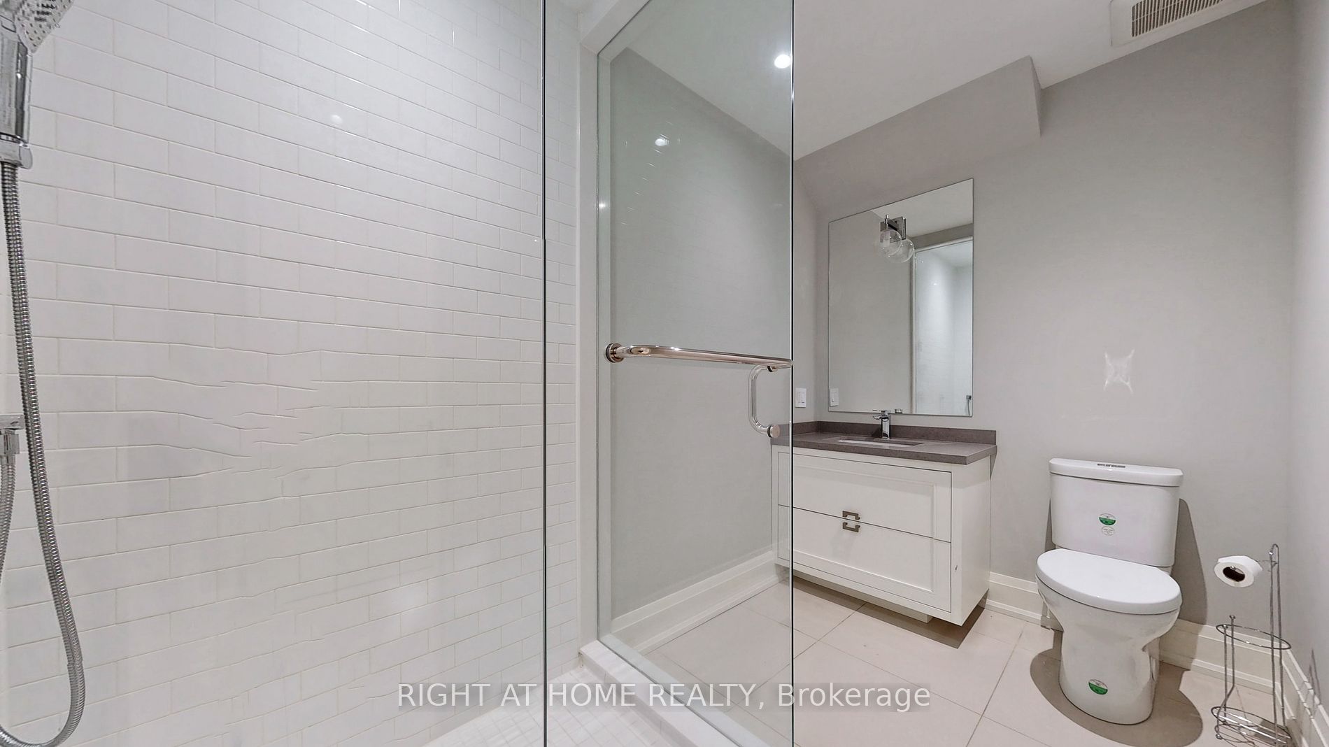 100 Parklea Dr