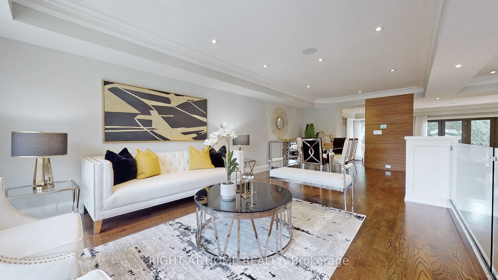 100 Parklea Dr