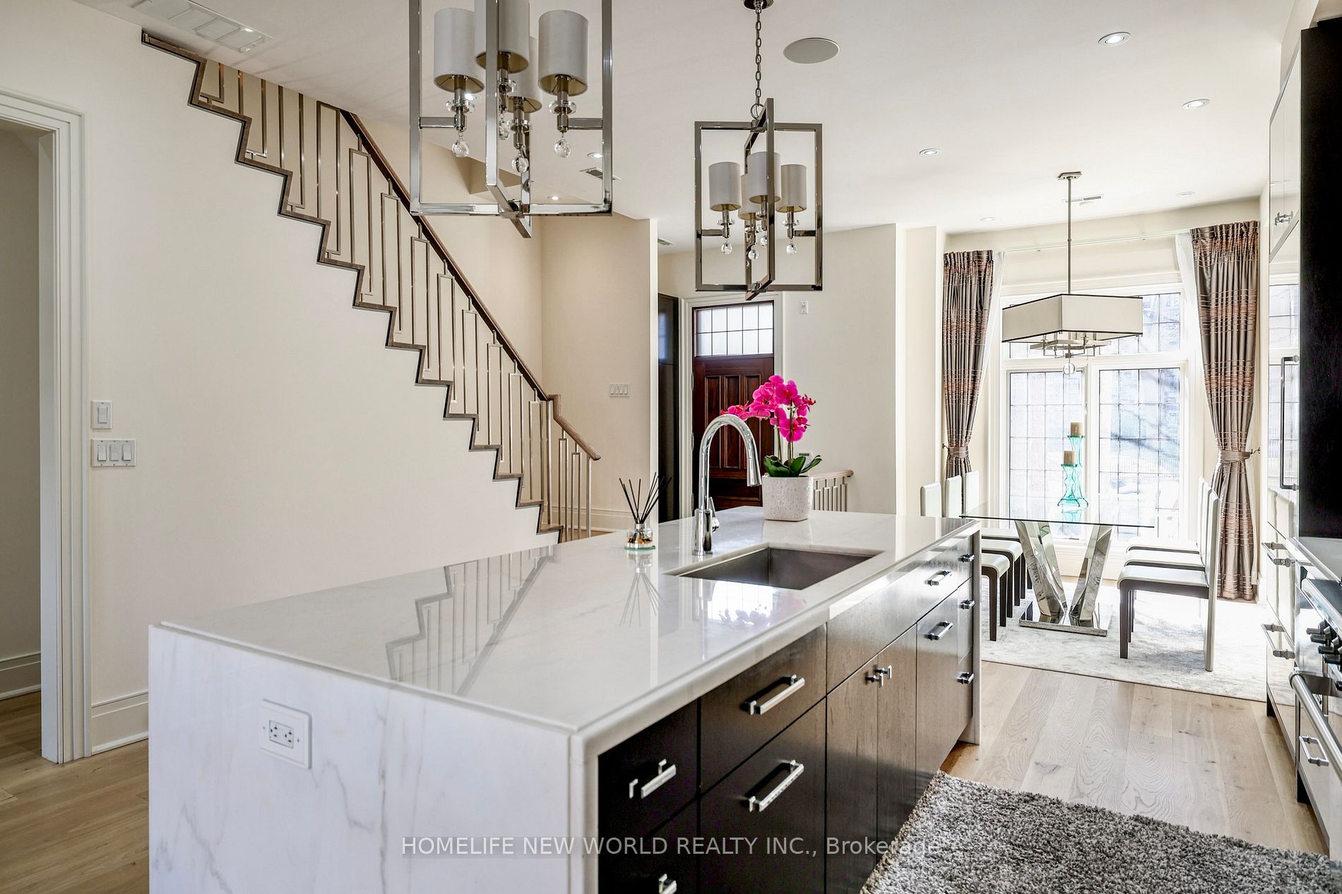 9 Dunvegan Rd